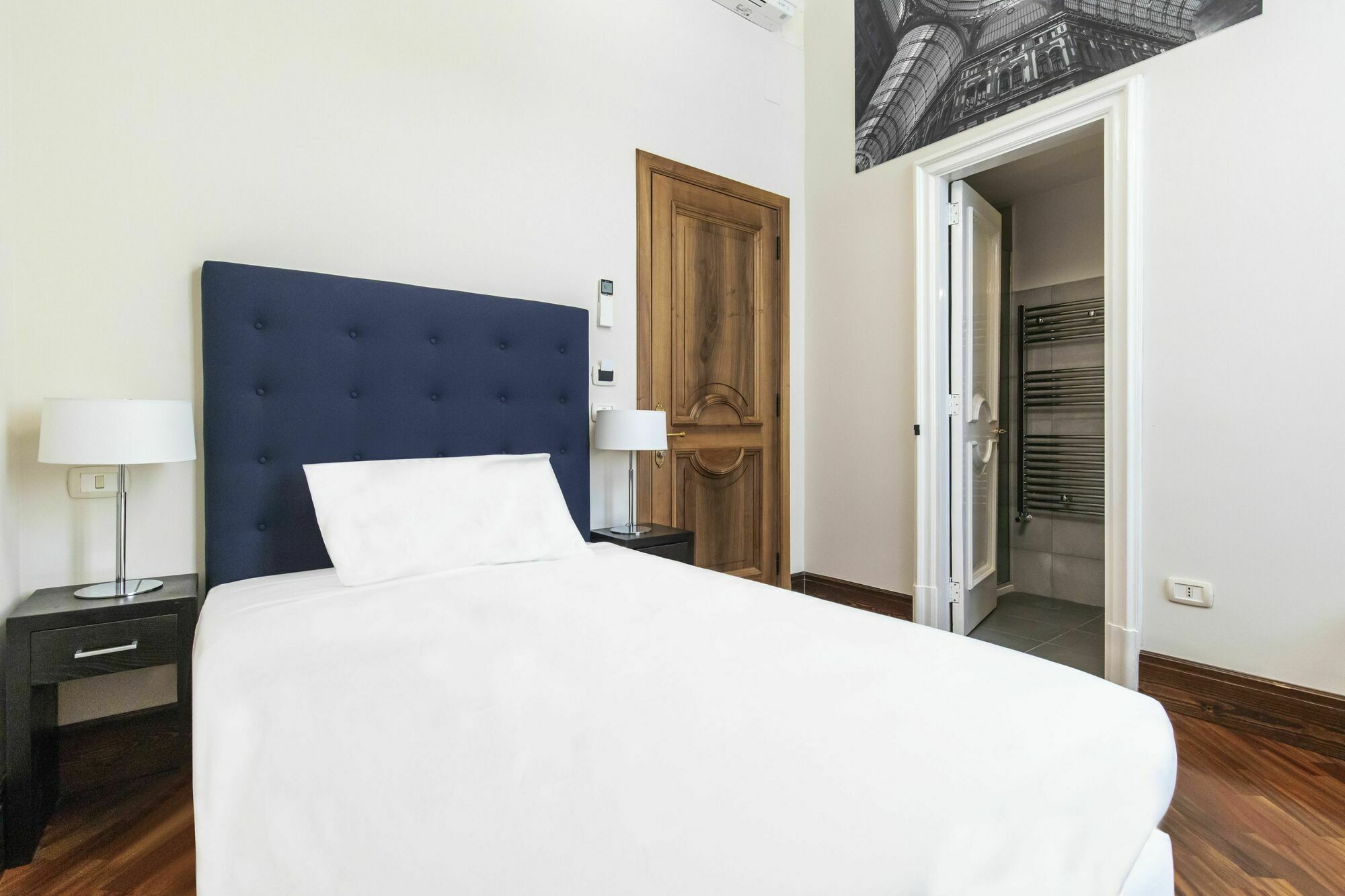 נאפולי Gramsci Suites מראה חיצוני תמונה