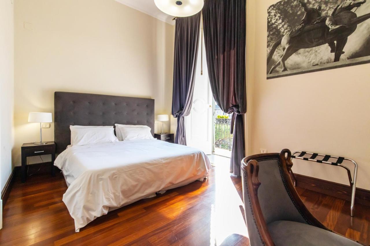 נאפולי Gramsci Suites מראה חיצוני תמונה